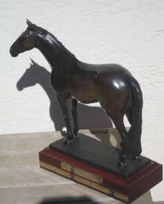 Bronze sculpture of Thoroughbred sculpture serving as La Scala Restaurant Perpetual Trophy
